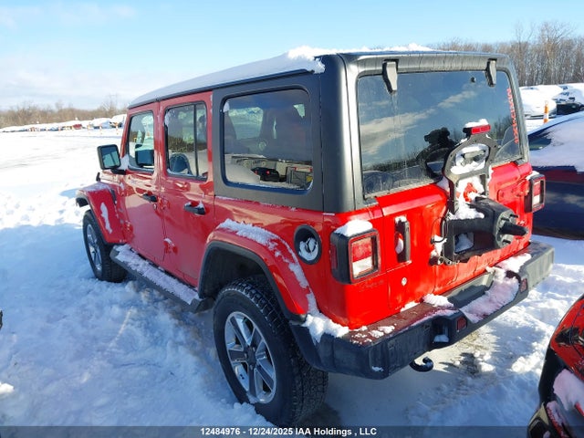 1C4HJXEG2JW107726 Jeep Wrangler Unlimited Sahara