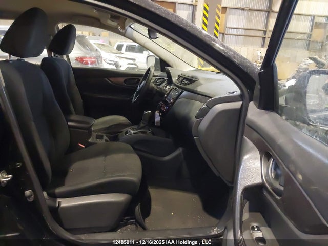 JN1BJ1AV7MW322159 Nissan QASHQAI