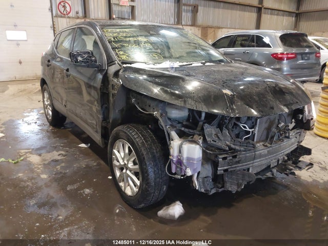JN1BJ1AV7MW322159 Nissan QASHQAI