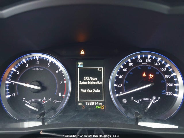 2018 Toyota Highlander მანქანა იყიდება აუქციონზე, vin: 5TDJZRFH5JS859322, აუქციონის ნომერი: 12485042
