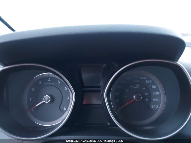 Продажа на аукционе авто 2013 Hyundai Elantra Gt Gls, vin: KMHD35LE9DU084441, номер лота: 12485043