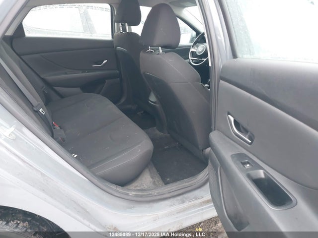 KMHLM4AG1MU160631 Hyundai Elantra