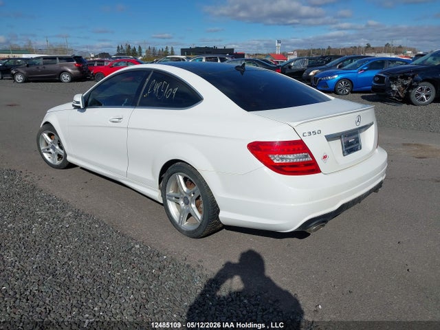 Продажа на аукционе авто 2014 Mercedes-benz C 350, vin: WDDGJ5HB4EG196382, номер лота: 12485109