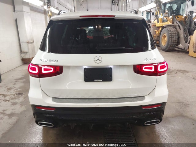 W1N4M4HB8PW268961 Mercedes-Benz Glb 250 4matic