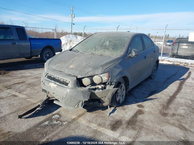 1G1JC5SH3G4174877 Chevrolet Sonic Lt Auto