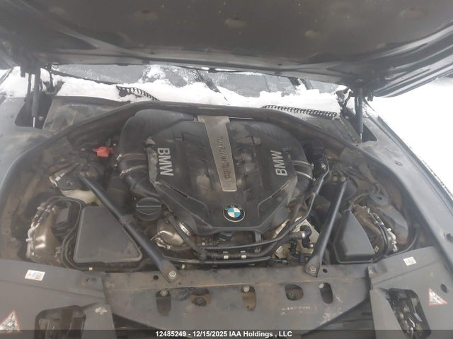 2013 Bmw 750i Xdrive მანქანა იყიდება აუქციონზე, vin: WBAYB6C53DC998363, აუქციონის ნომერი: 12485249
