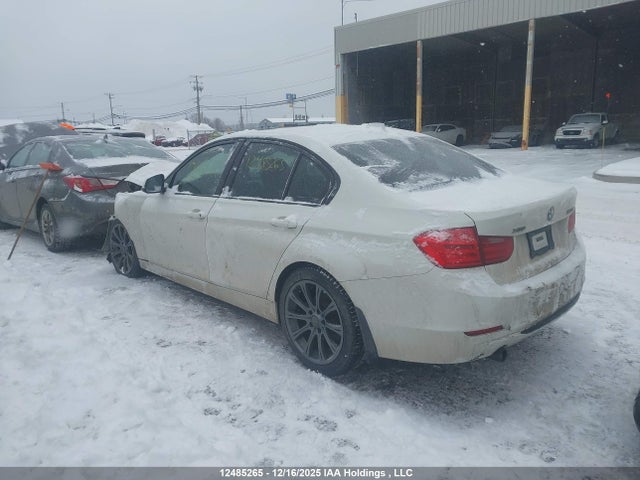 BMW 320i Xdrive 2014 WBA3C3C54EP660633 Image 13
