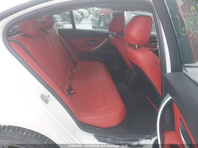 BMW 320i Xdrive 2014 WBA3C3C54EP660633 Image 8