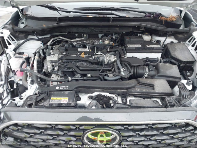 7MUDAABG8RV082137 Toyota Corolla Cross Xle