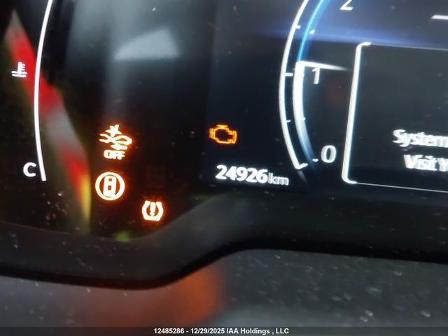 7MUDAABG8RV082137 Toyota Corolla Cross Xle