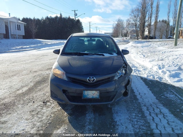 12485347 :رقم المزاد ، VNKKTUD35EA014321 vin ، 2014 Toyota Yaris مزاد بيع