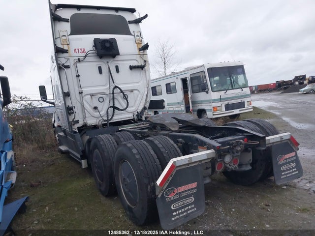 1FUJHHDR9PLNW7474 Freightliner New Cascadia 126