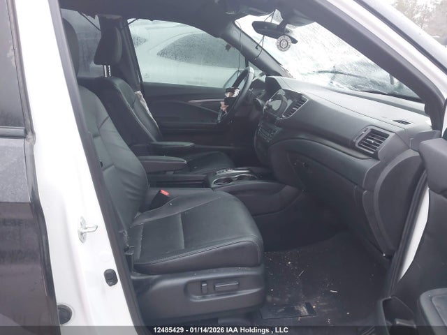 Продаж на аукціоні авто 2021 Honda Passport Ex-l, vin: 5FNYF8H56MB500848, номер лоту: 12485429