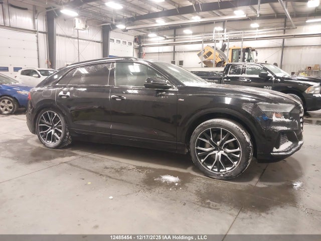 WA1FVAF11KD039266 Audi Q8 Prestige S-line