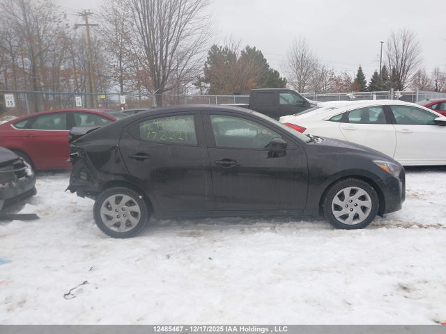 3MYDLBYV5HY178221 Toyota Yaris