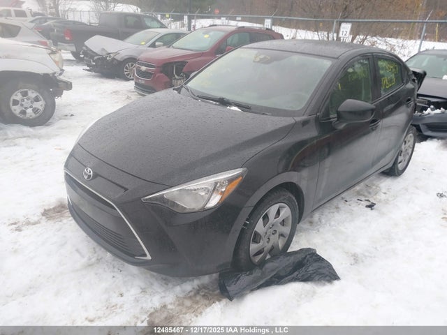 3MYDLBYV5HY178221 Toyota Yaris