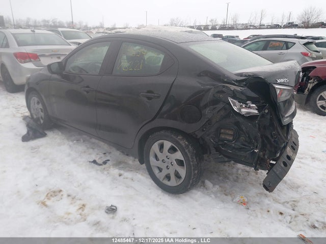 3MYDLBYV5HY178221 Toyota Yaris