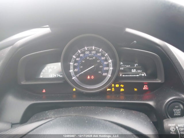 3MYDLBYV5HY178221 Toyota Yaris