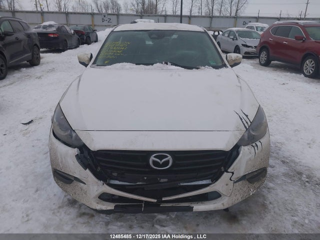 3MZBN1L77JM275708 Mazda 3 TOURING