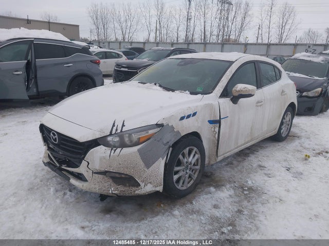 3MZBN1L77JM275708 Mazda 3 TOURING
