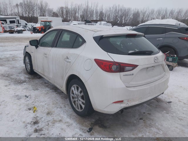 3MZBN1L77JM275708 Mazda 3 TOURING