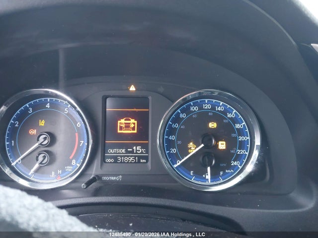 2T1BURHE8HC886104 Toyota COROLLA LE