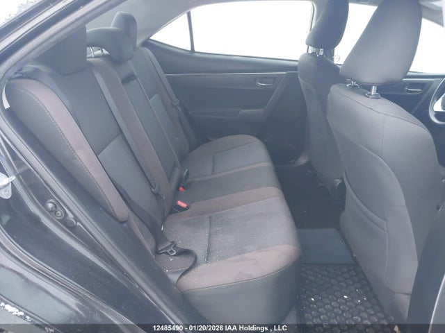 2T1BURHE8HC886104 Toyota COROLLA LE