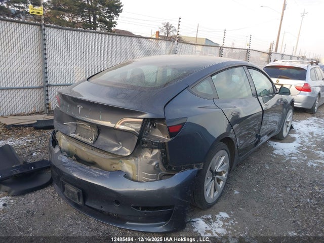 5YJ3E1EA7NF257977 Tesla Model 3 Rwd/standard Range