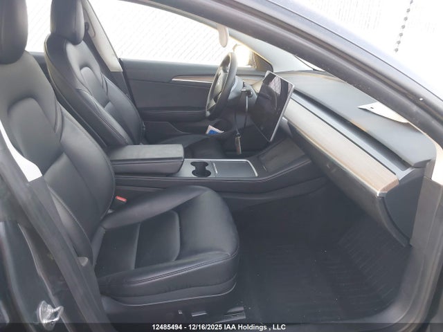 5YJ3E1EA7NF257977 Tesla Model 3 Rwd/standard Range