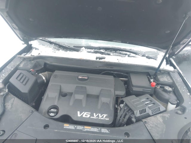 2GKFLVE3XH6180645 GMC Terrain Denali