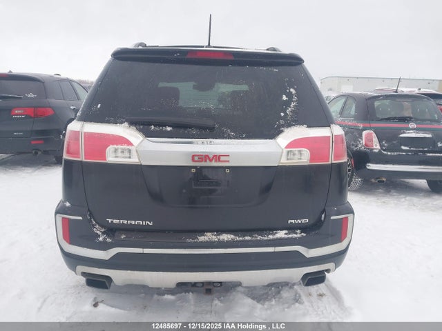 2GKFLVE3XH6180645 GMC Terrain Denali