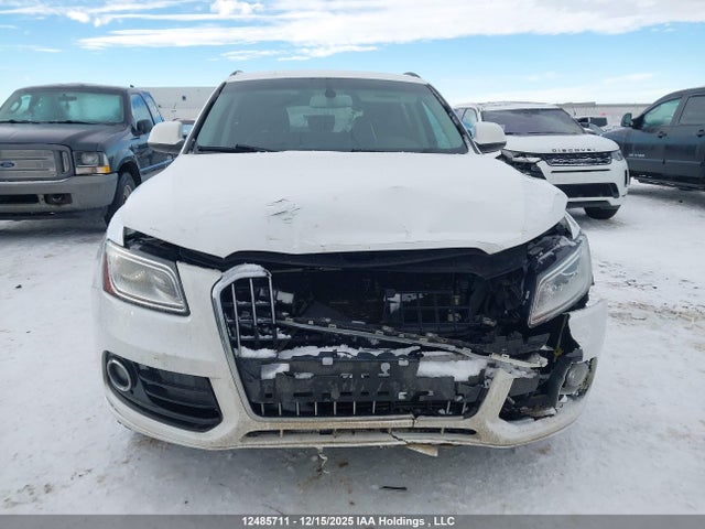 WA1CFCFP4EA050686 Audi Q5 PREMIUM