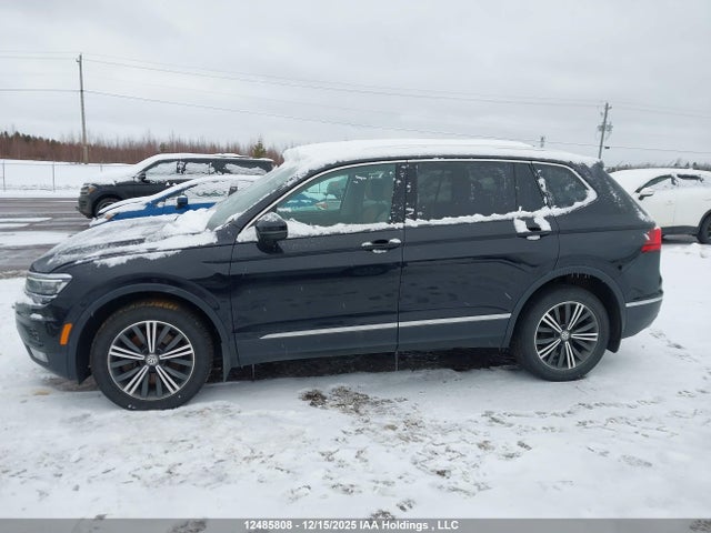 12485808 :رقم المزاد ، 3VV4B7AX5JM191477 vin ، 2018 Volkswagen Tiguan Highline مزاد بيع