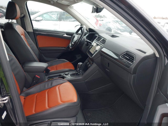 12485808 :رقم المزاد ، 3VV4B7AX5JM191477 vin ، 2018 Volkswagen Tiguan Highline مزاد بيع