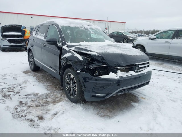 12485808 :رقم المزاد ، 3VV4B7AX5JM191477 vin ، 2018 Volkswagen Tiguan Highline مزاد بيع