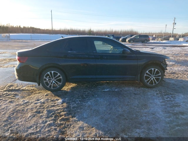 3VWSM7BU8RM022941 Volkswagen Jetta Comfortline