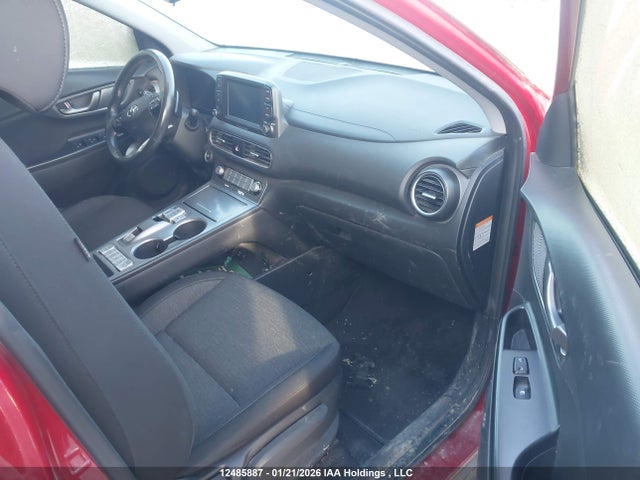 KM8K23AG4MU135282 Hyundai Kona Sel
