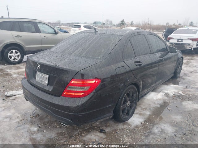 Продаж на аукціоні авто 2012 Mercedes-benz C 250 4matic, vin: WDDGF8FBXCF913828, номер лоту: 12485954