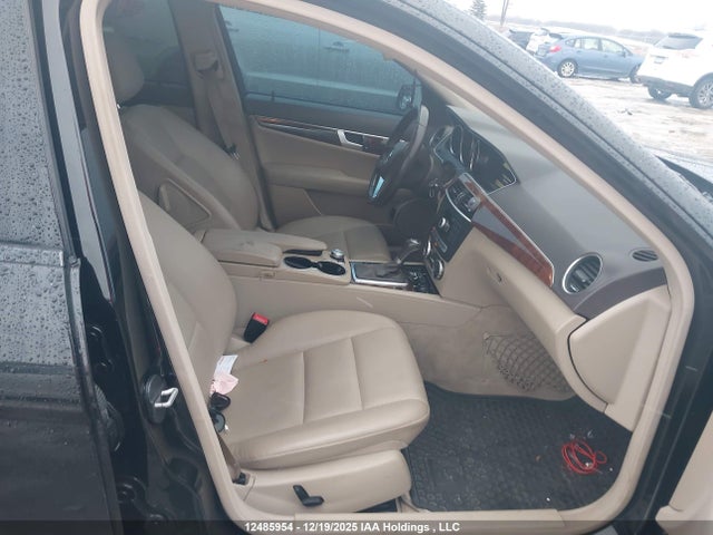 Продаж на аукціоні авто 2012 Mercedes-benz C 250 4matic, vin: WDDGF8FBXCF913828, номер лоту: 12485954