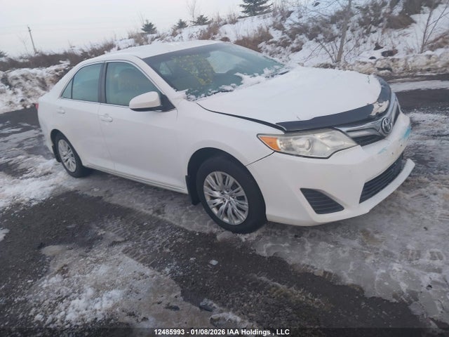 2014 Toyota Camry Le მანქანა იყიდება აუქციონზე, vin: 4T1BF1FK4EU731452, აუქციონის ნომერი: 12485993