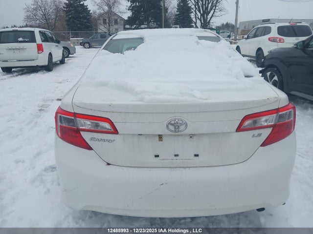 2014 Toyota Camry Le მანქანა იყიდება აუქციონზე, vin: 4T1BF1FK4EU731452, აუქციონის ნომერი: 12485993