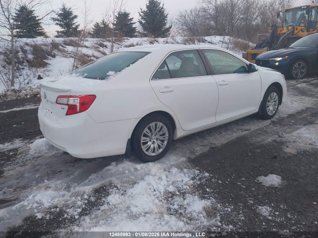 2014 Toyota Camry Le მანქანა იყიდება აუქციონზე, vin: 4T1BF1FK4EU731452, აუქციონის ნომერი: 12485993