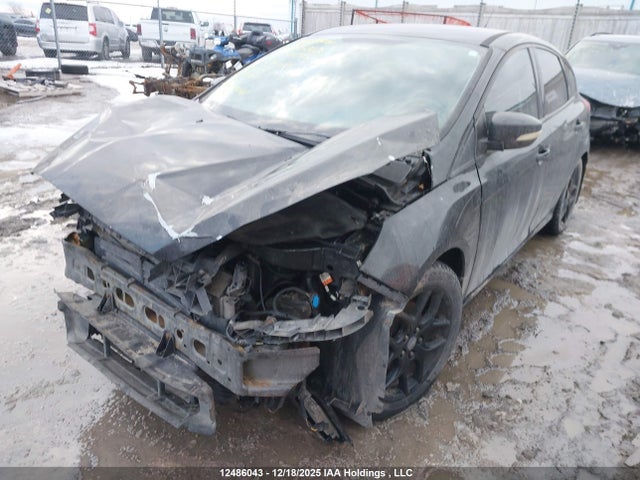 2015 Ford Focus Se მანქანა იყიდება აუქციონზე, vin: 1FADP3K20FL235654, აუქციონის ნომერი: 12486043