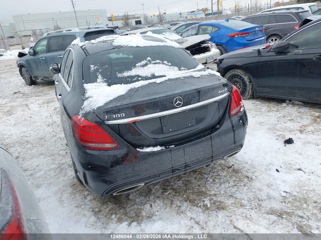 55SWF4KBXFU071004 Mercedes-Benz C 300 4matic