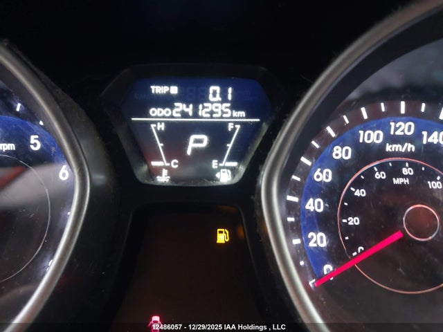 12486057 :رقم المزاد ، 5NPDH4AE8DH380645 vin ، 2013 Hyundai Elantra Gls/limited مزاد بيع