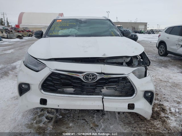 Toyota Highlander Platinum 2021 5TDFZRBH4MS084558 Image 12