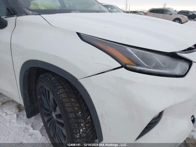 Toyota Highlander Platinum 2021 5TDFZRBH4MS084558 Image 20