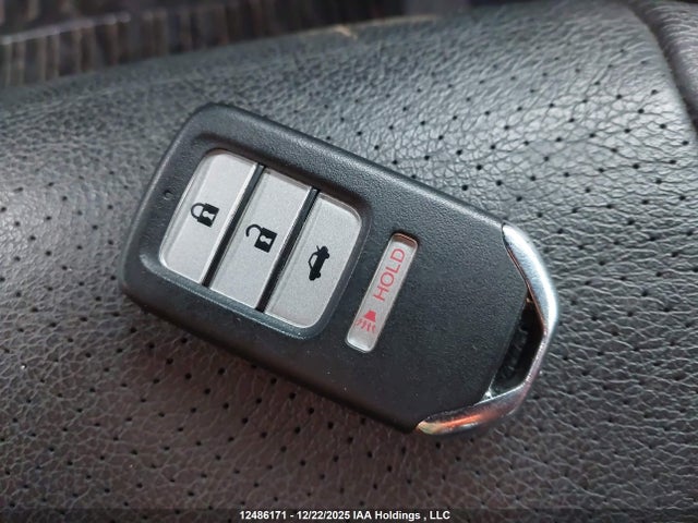 Honda Accord 2014 1HGCT1B81EA800337 Image 11