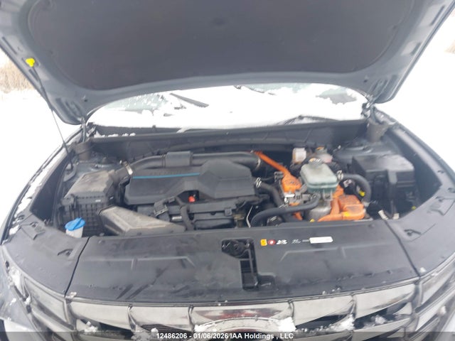 KM8JCCA19NU027777 Hyundai Tucson Ultimate Hybrid Awd