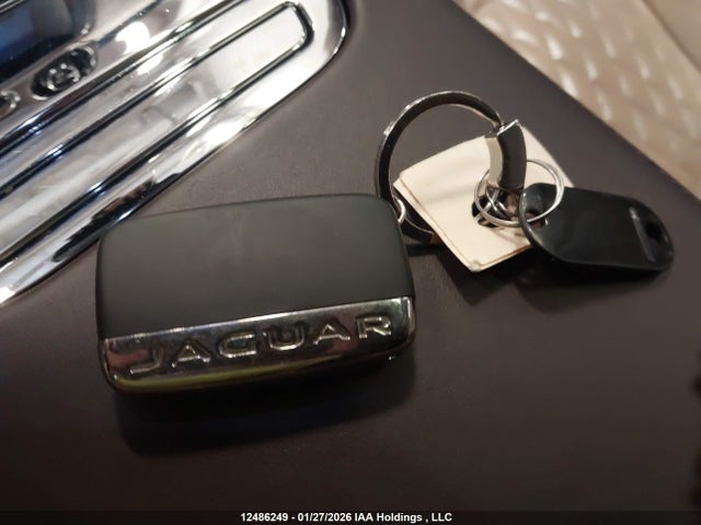 SAJXJ2GD7G8V96611 Jaguar Xjl Portfolio
